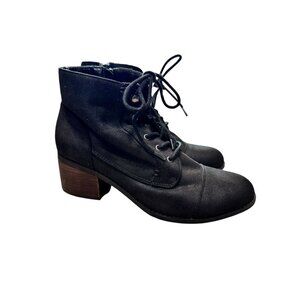 Chic Bella-Vita Black Suede Lace-Up Ankle Booties - Size 9.5 - Lightly Worn